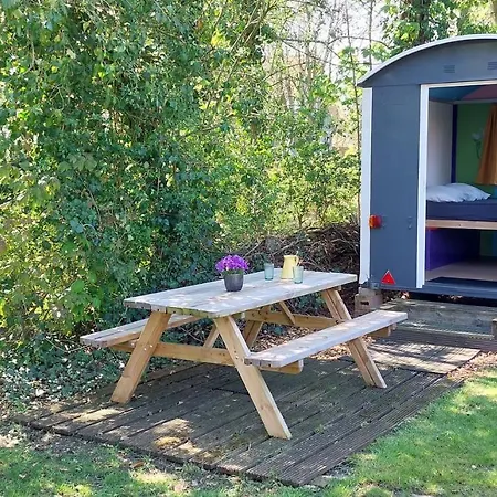 Slaaphuisjes Op Wielen Buitenwedde Westerwolde Exterior foto