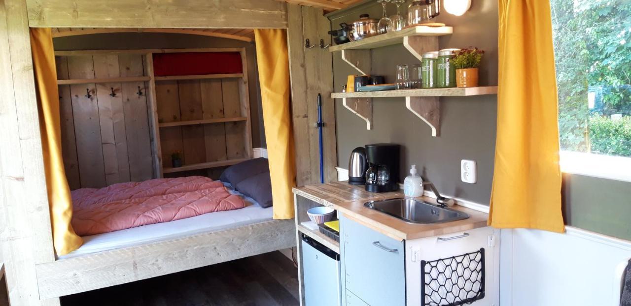 Slaaphuisjes Op Wielen Buitenwedde Westerwolde Campsite